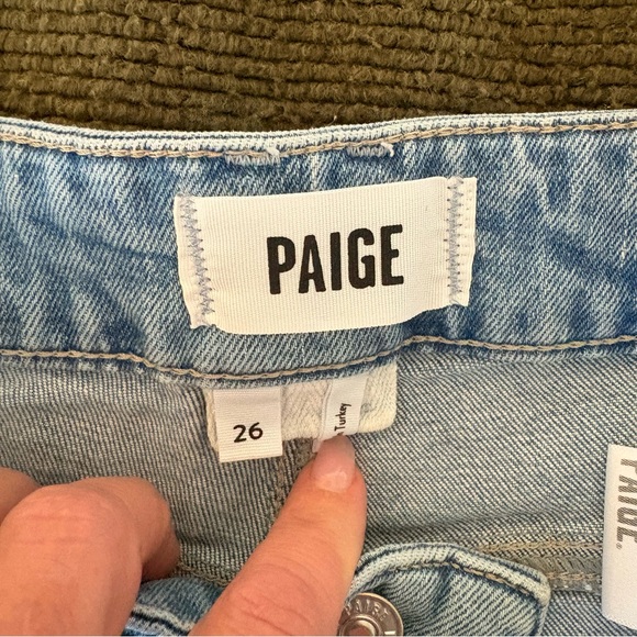 PAIGE Anessa High-rise Wide-Leg Cropped Jeans - Picture 4 of 9